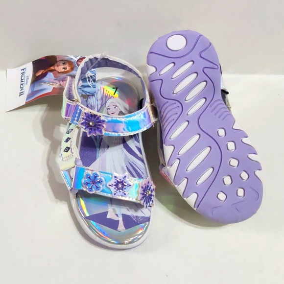 Frozen Sandals Toddler Girls Size 7 11 or 12 Lights Up Elsa Anna - Picture 4 of 4